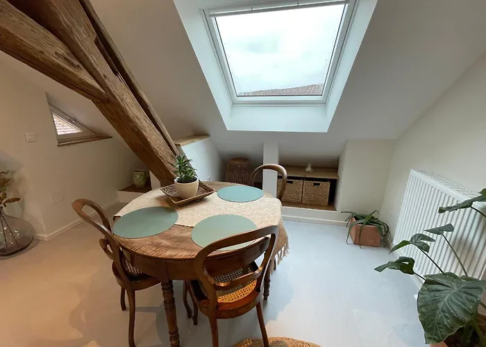 La Girouette - In The Heart Of A Apartman